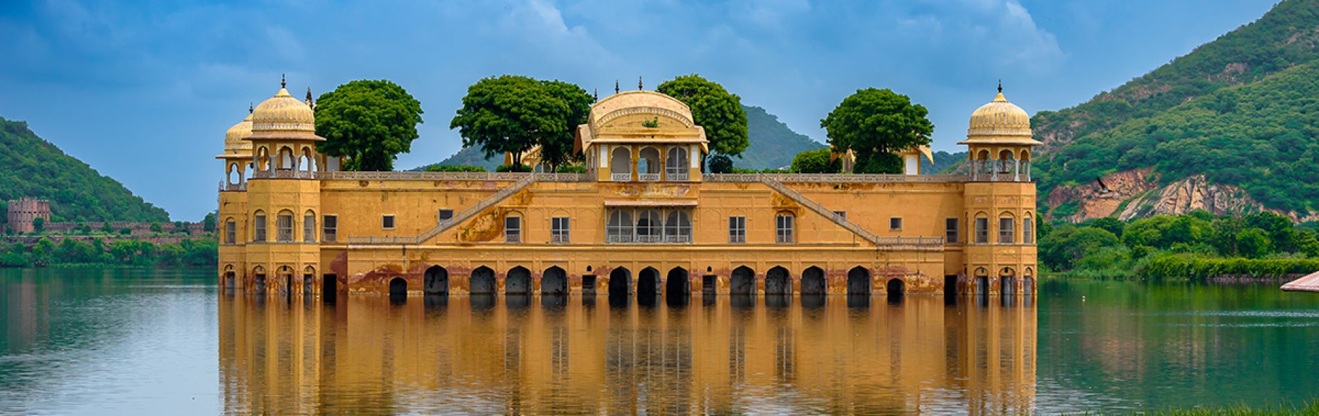 View of Jal Mahal ,a palace in the middle of the Man Sagar Lake